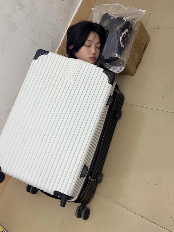 经常杀人的兄弟们都知道，女装箱，男装袋