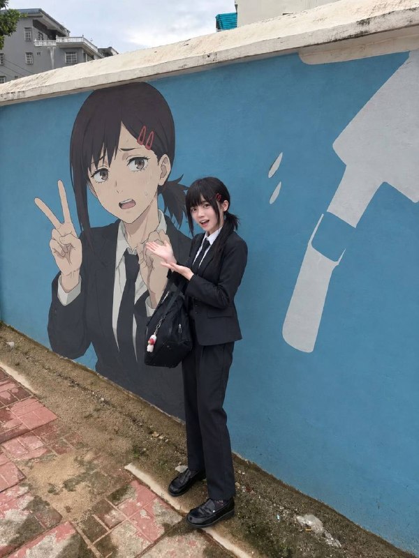 #二次元 #东山小红 #电锯人￼￼