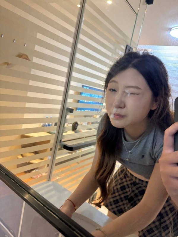 怎么往人脸上吐痰
